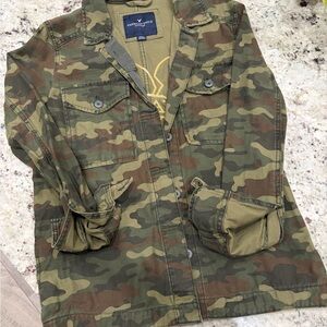 American Eagle Outfitters Camouflage Jacket